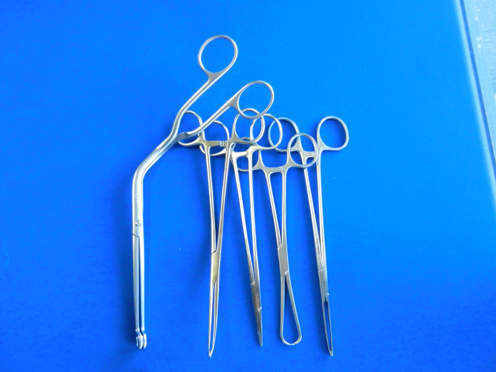 E667 Symmetry V. Mueller Codman Lot of 10 Forceps 16-22cm Overall Length