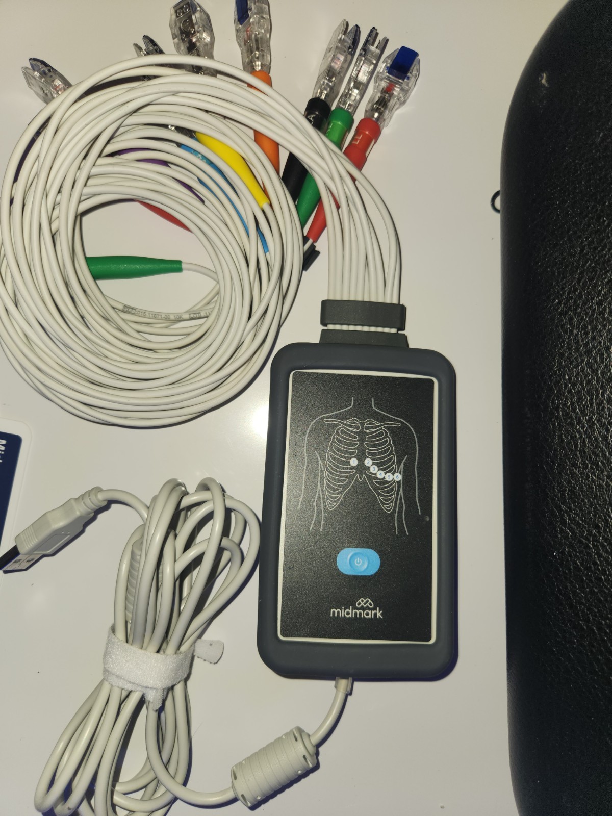 Midmark Digital ECG with Lead Management, EKG Clips, Case