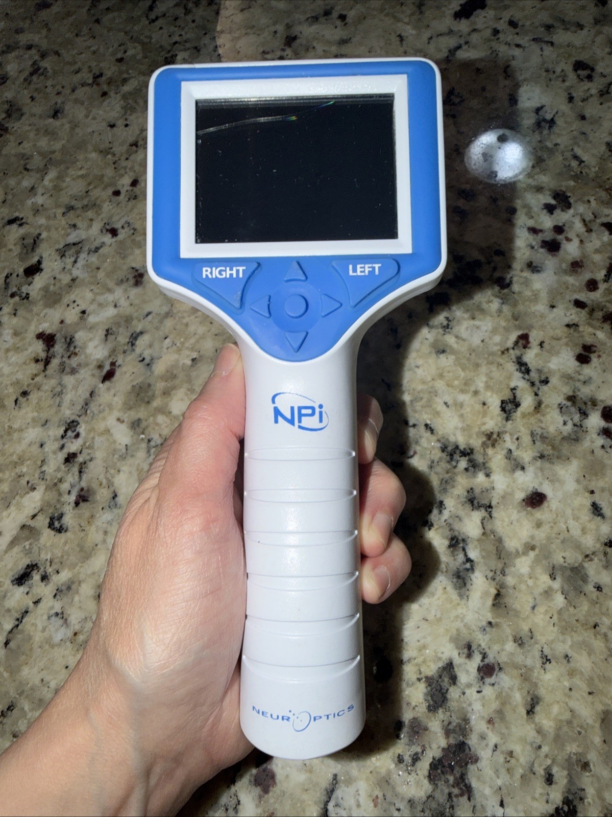 NeuroOptics SG 200 Pupillometer Handheld System