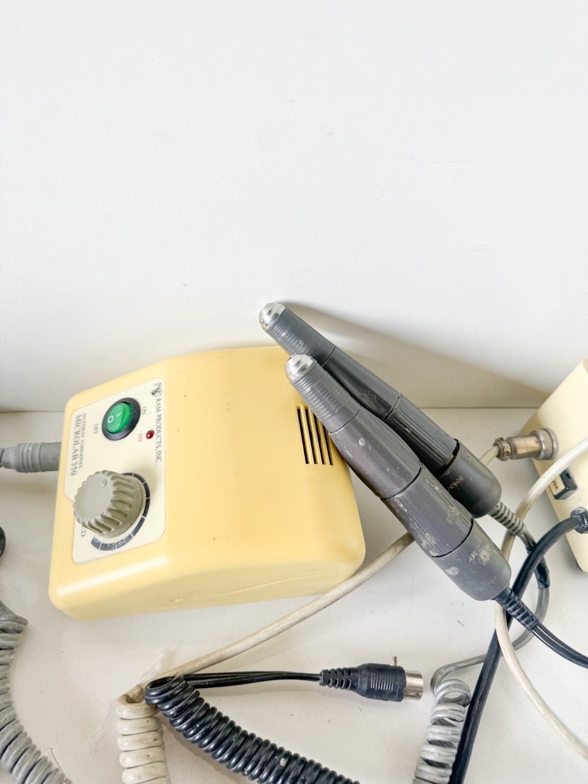 USED Litex 660 dental curing light Microlab 350 control, 2 tools, cables EL05