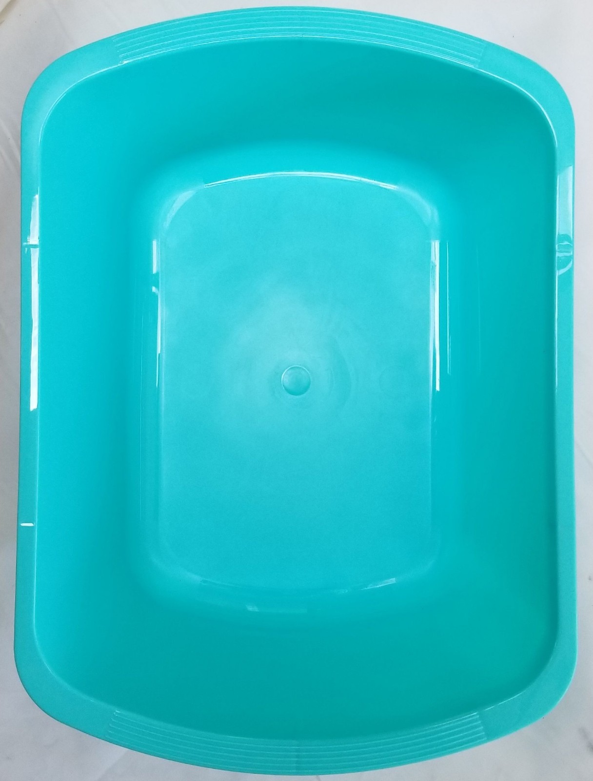 Evergreen Deep Autoclavable Wash Basin 7.5 Quart 14″x10″x5″ (Lot of 12)