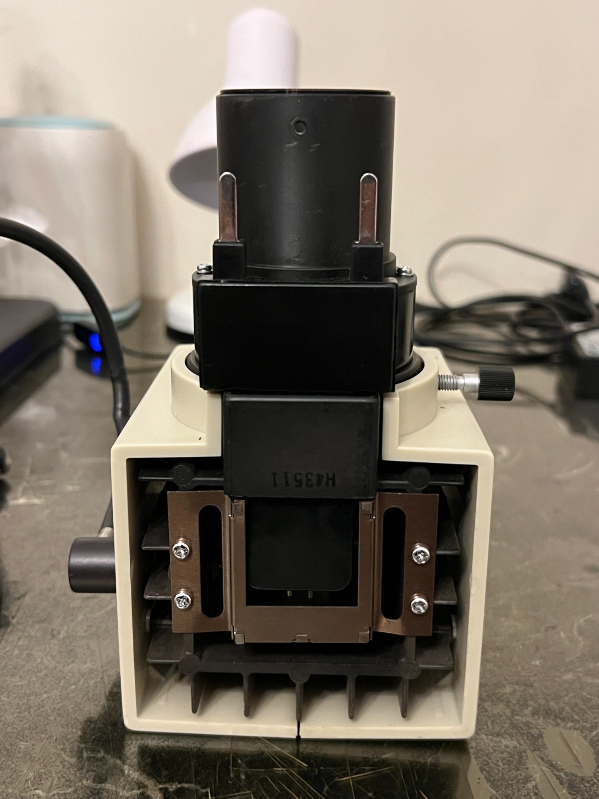 Olympus BH2 BHS Microscope Lamp Housing w/ Light Guide – 12V 100W – For Parts