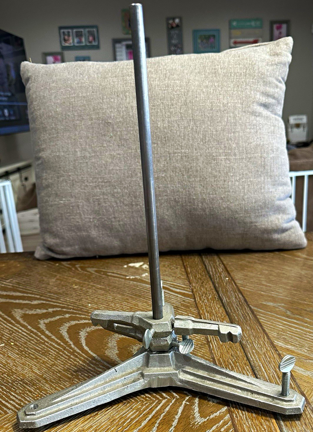 American Clock Tabletop Antique Movement repair Stand