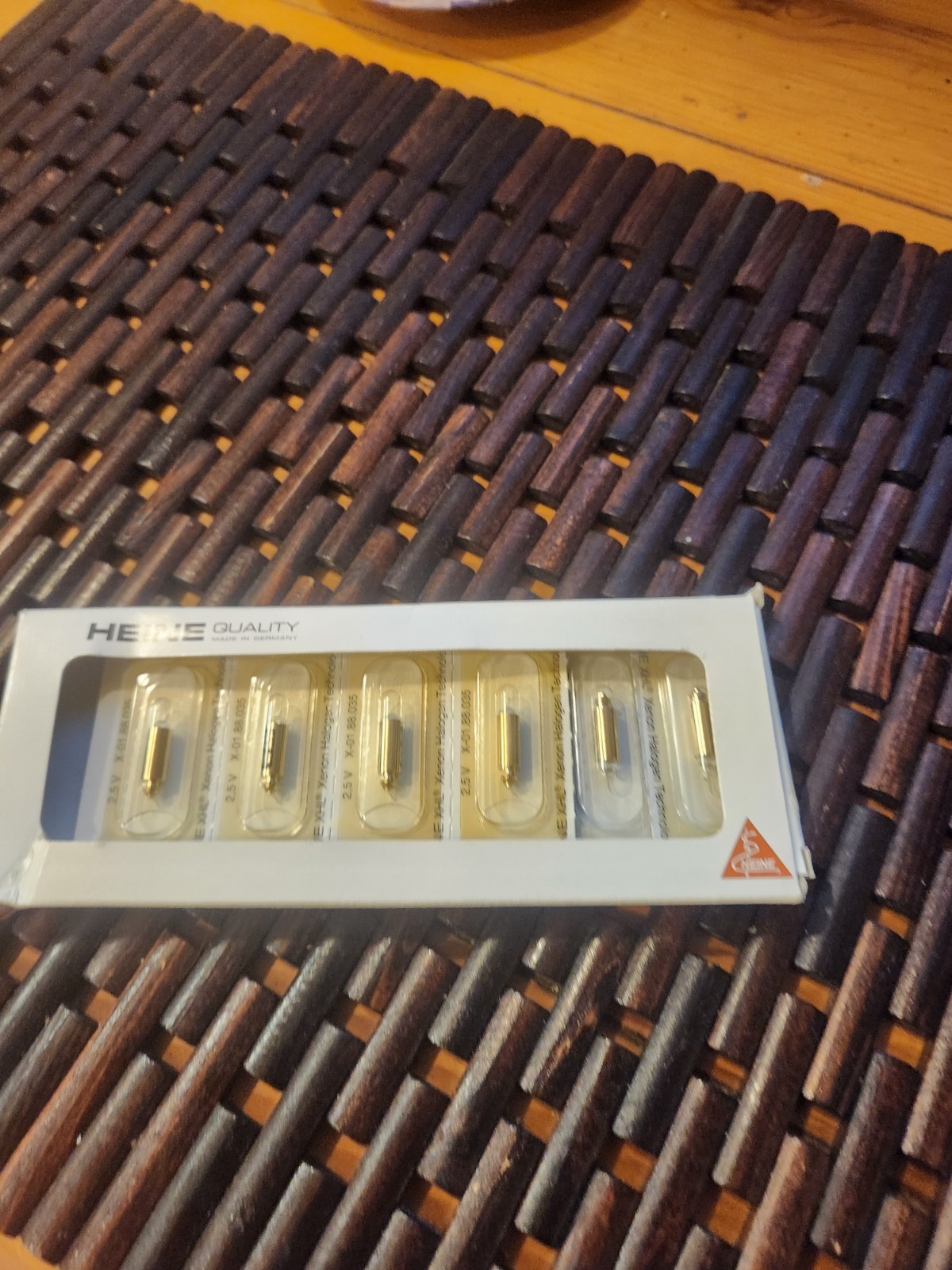 Replacement Lamp HEINE X-01.88.035 .BOX OF 6. Laryngoscope Bulb. FREE SHIPPING!