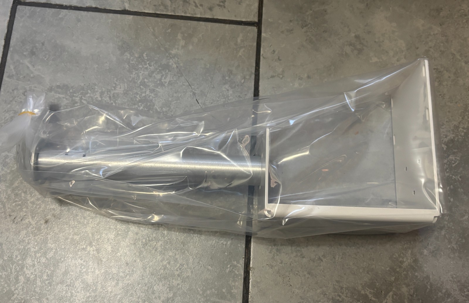 NEW! 2043248-001 Rev B GE Carescape F5 VHM/M Series Arm Hanger GEM-0013-96B
