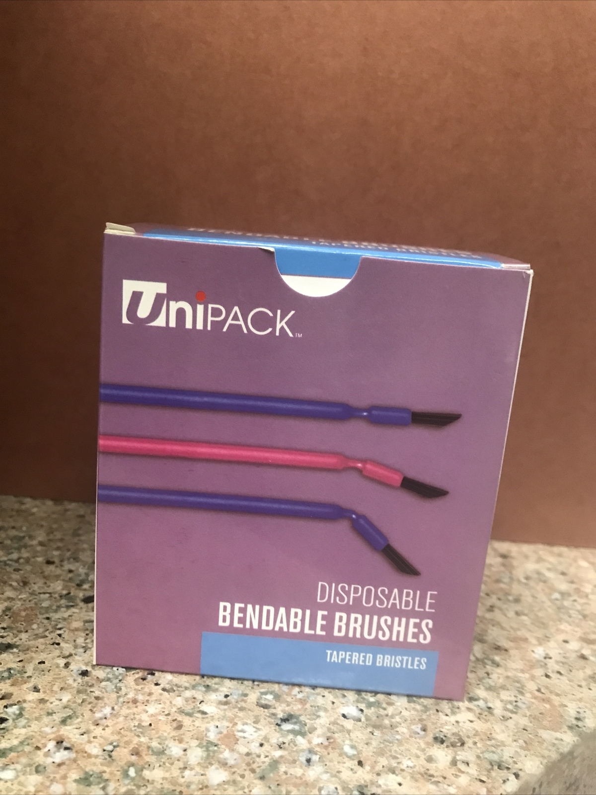 Unipack Brand Disposable Bendable Tapered Bristles Brush 4×100/box 2Blue/2 Pink