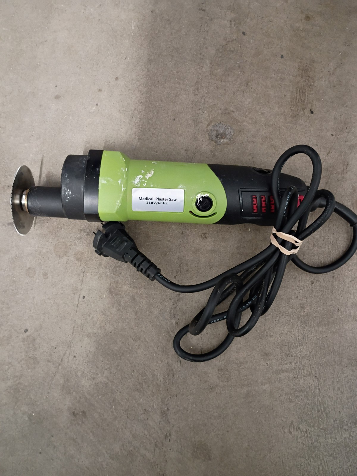 Oscillating Saw for Orthopedics 110V/60Hz with Blade, Handle, Power Cord