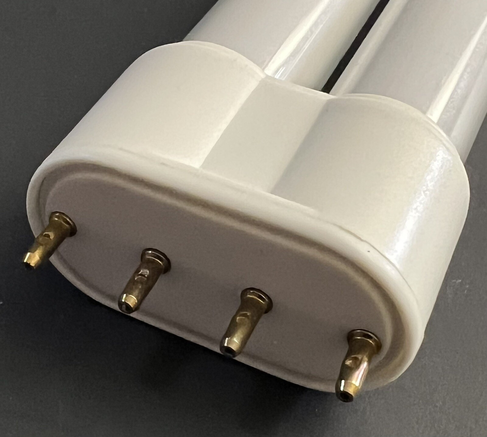 LOT of 6 ACCU-TECH 55W/2G11 Fluorescent 55-Watt Lamp TWIN TUBE 5000K 90CRI