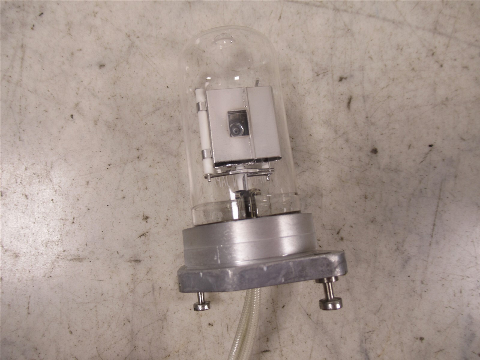 Hamamatsu L2599-01 Spectrophotometer Lamp Deuterium