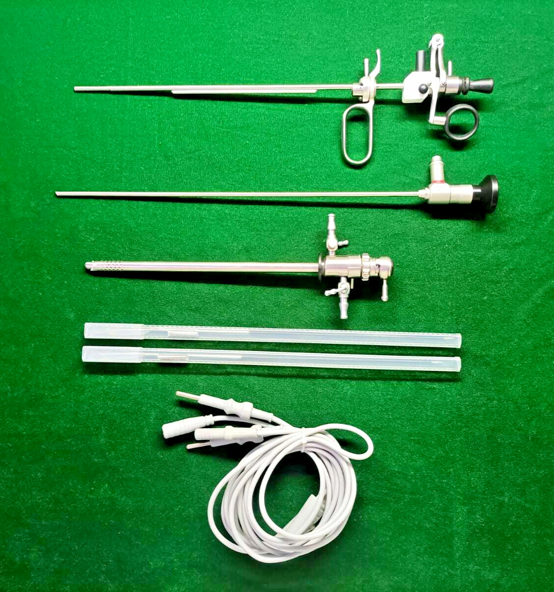 Hysteroscopy Working Element Bipolar Passive Set 26FR with Cystoscope 4mm 30 Deg
