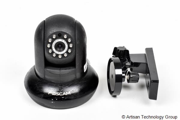 Foscam FI9821W Indoor HD Pan/Tilt Wireless IP Camera