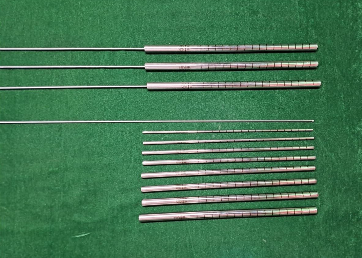 4 Set Laparoscopic PCNL/Alkine Telescopic Metal Dilator Set Reusable Instruments