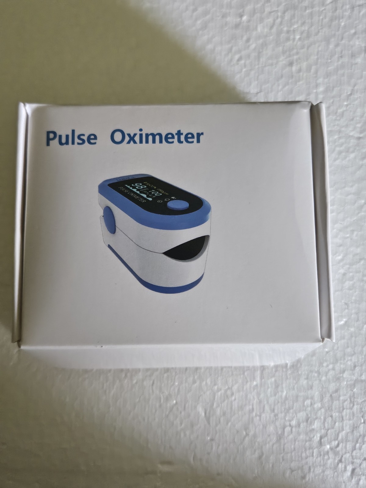 ?Pulse Oximeter Battery Included❤️