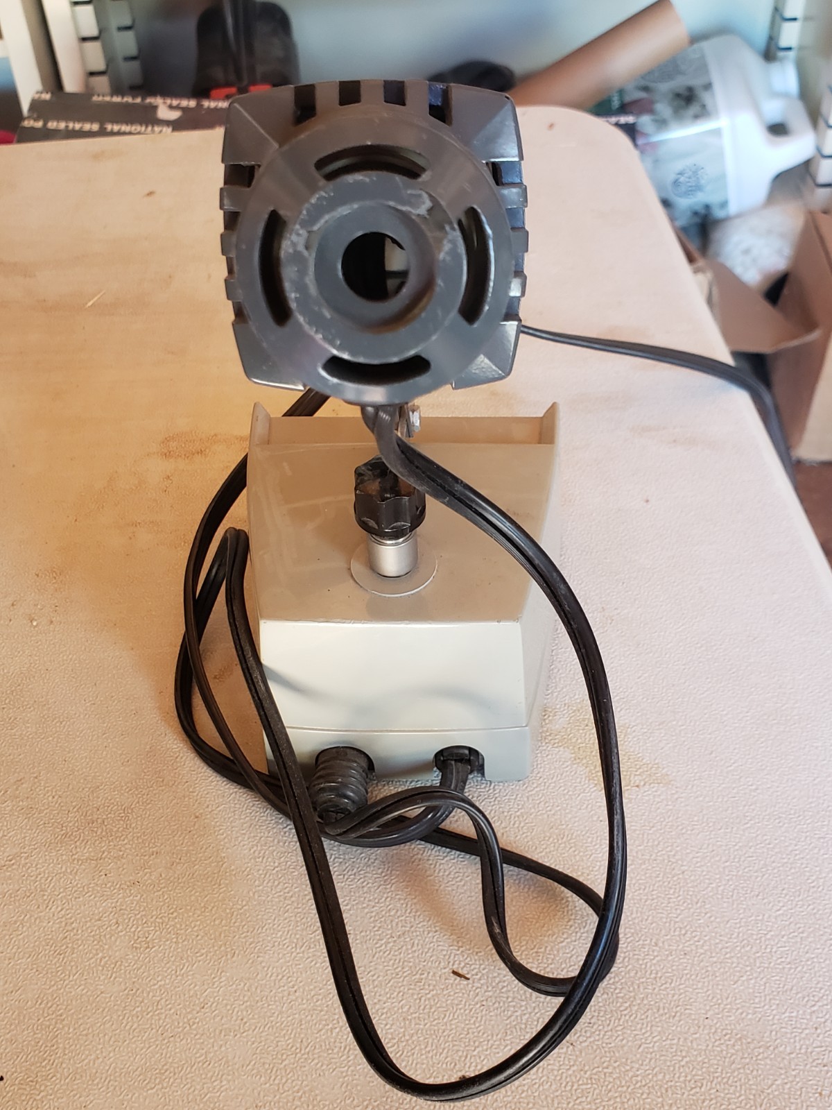 American Optical Model 655, 115V, 60HZ with Microscope Light Source Transformer