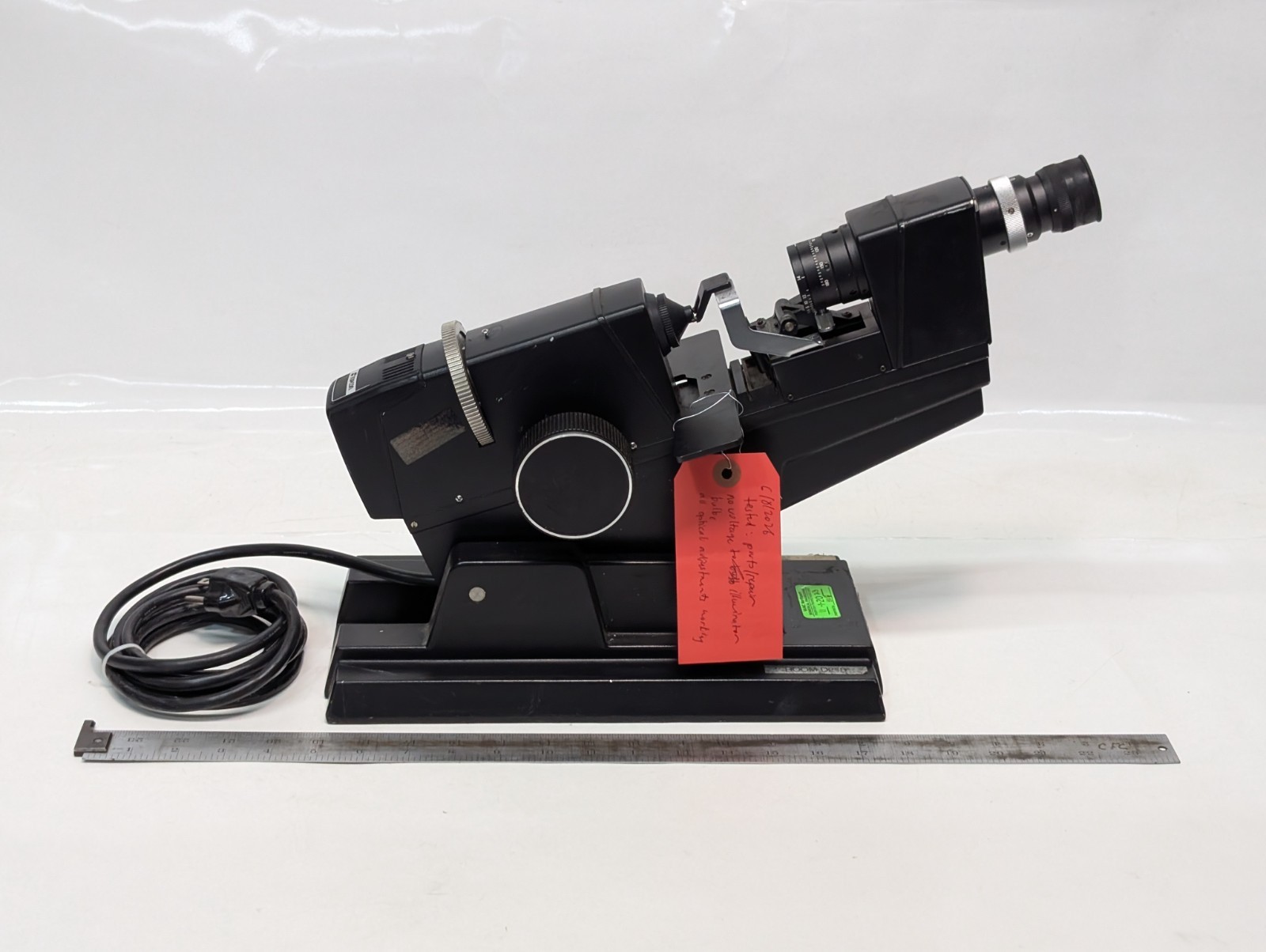 Topcon Corporation LM-6E Lensmeter, Made in Japan, 120V, 15VA, 50/60Hz *As-Is*