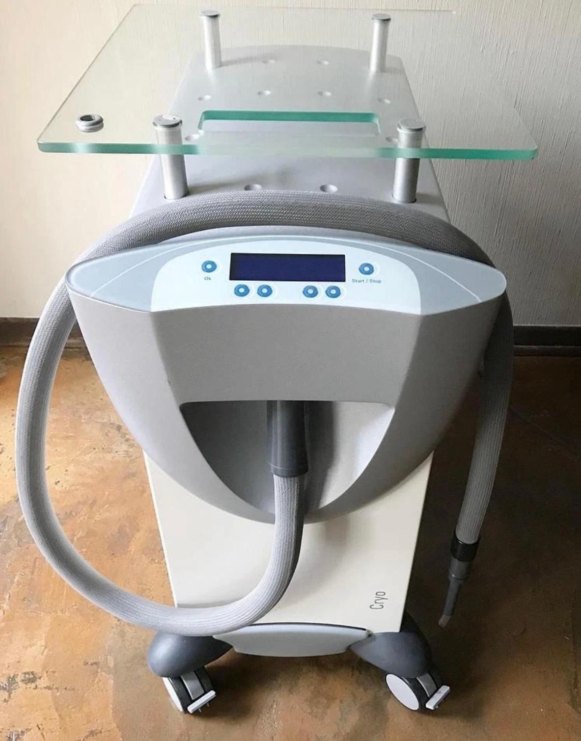 Zimmer Cryo 6 Medical Cooling Device Digital Display Hose Dermatology Surgery