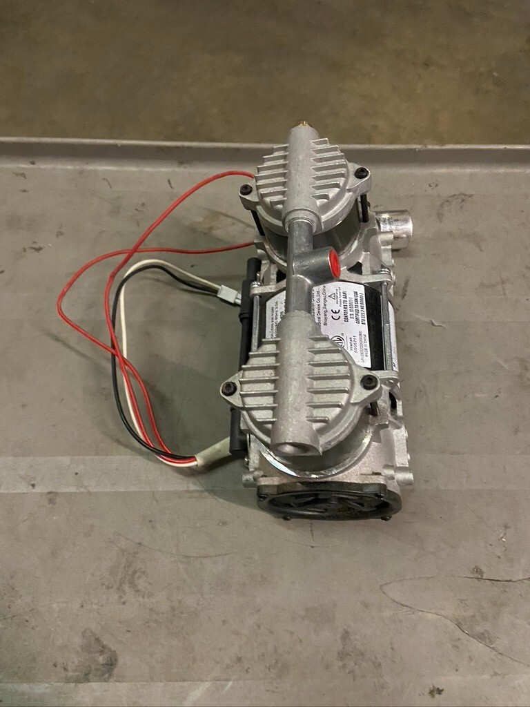 Sinc Med Medical Grade Oilless Air Pump ZGK300P1-65-02B