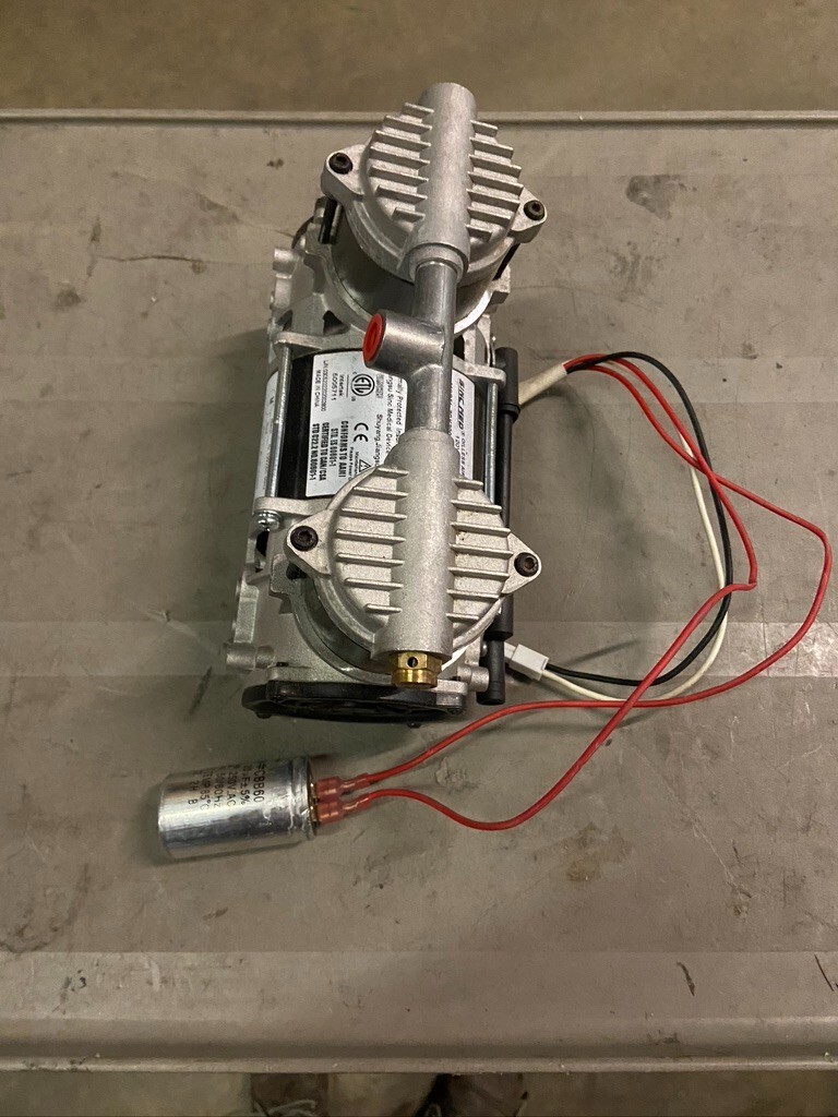 Sinc Med Medical Grade Oilless Air Pump ZGK300P1-65-02B