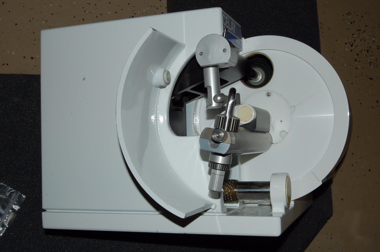 MIKRONA CELAY TECHNOLOGIE AG 4.2BAR 24VDC 0.5A OEM 550.6020.01