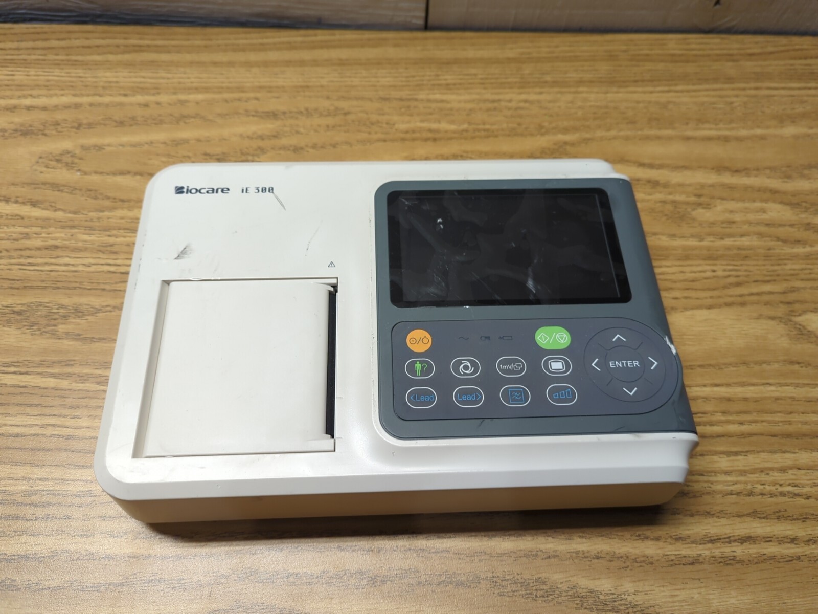 Biocare iE300 12 lead ECG Machine rapid diagnosis and instant ECG tests FDA US