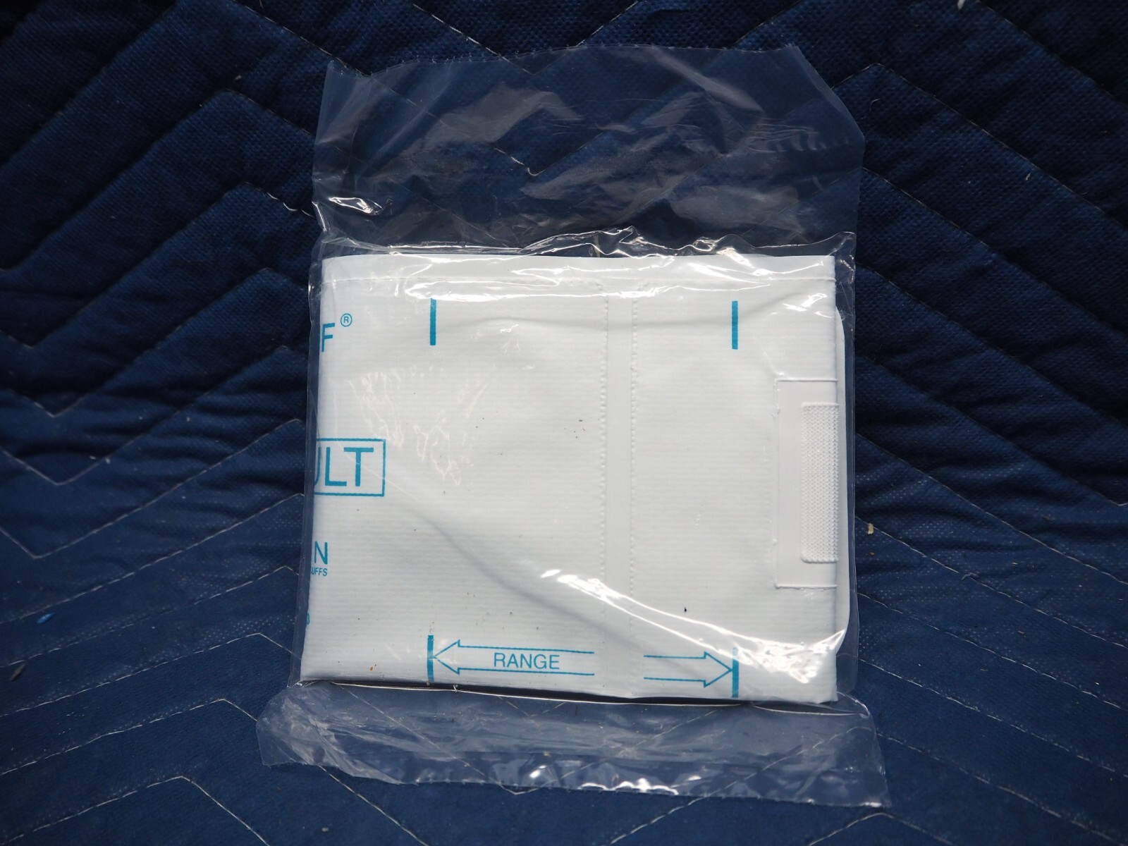 GE Critikon Classic-Cuf 17-25cm Small Adult Blood Pressure Cuff Two Tube – 2356