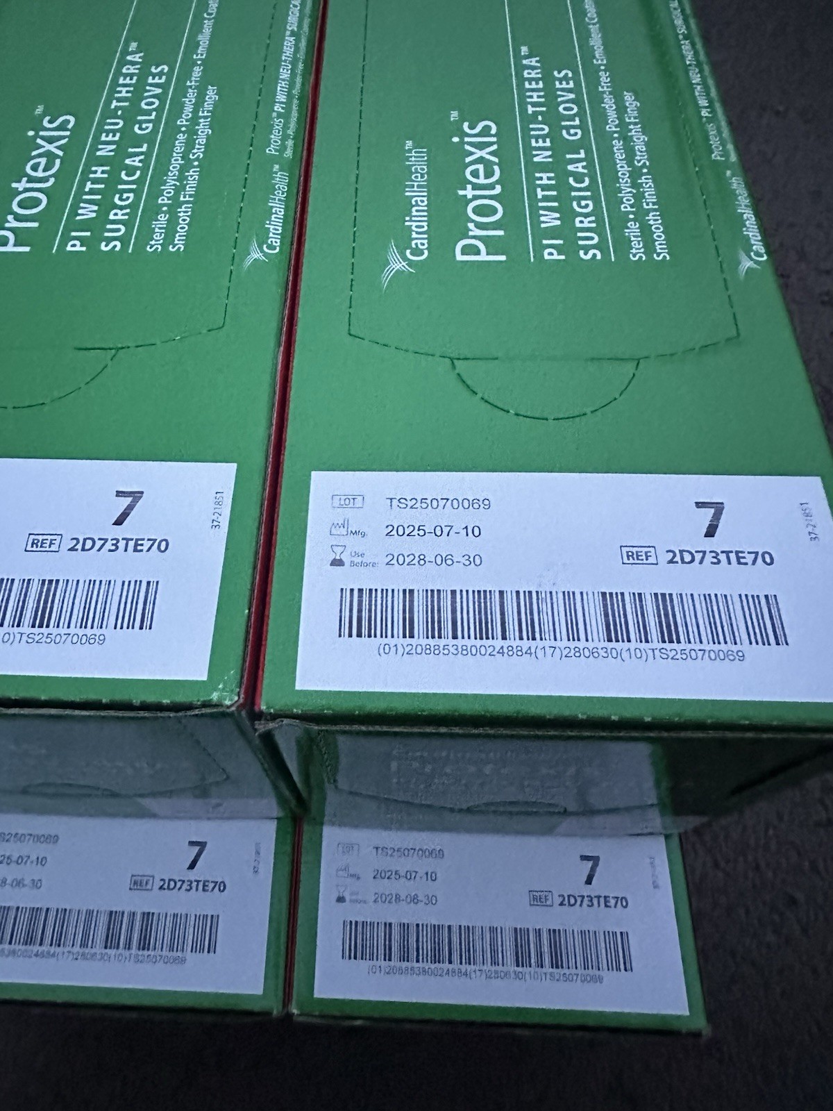 (06/30/2028) Cardinal Protexis PI Neu-Thera Gloves Sz 7 2D73TE70 4 Boxes (200ct)