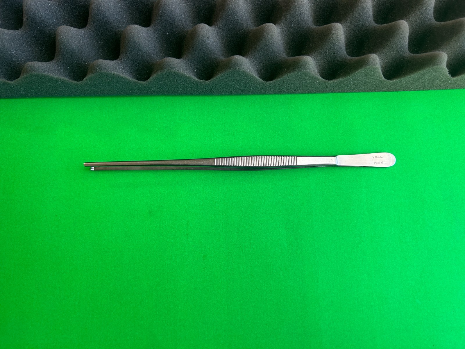 V Mueller SU2337 Tissue Forceps 9¾”