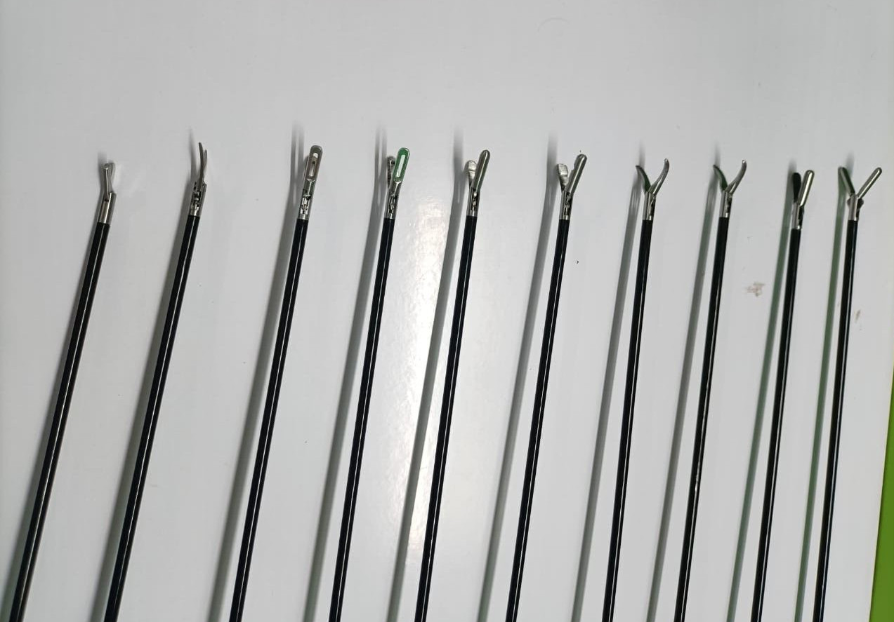 10pc Laparoscopic Storz-Type Grasping Forceps 5mmx330mm Reusable Instruments