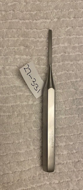 27-331HOKE OSTEOTOME STRAIGHT 5.5″ BLADE WIDE –1/8″