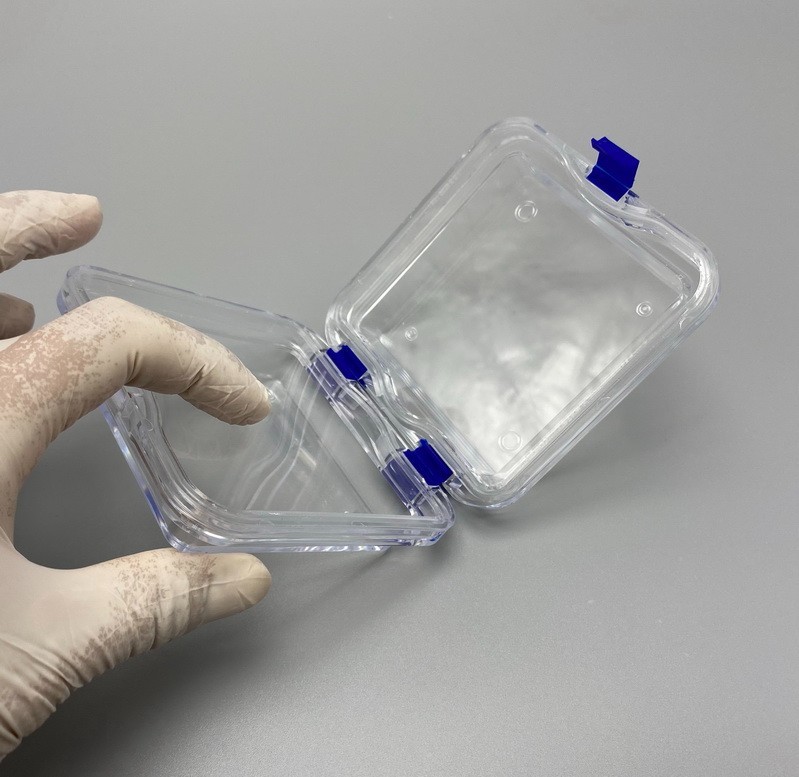 Plastic Transparent Dental Box Denture Storage Box with Film Membrane for Crown