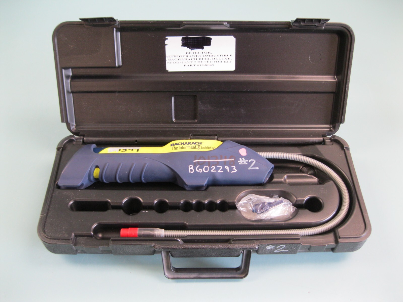 Bacharach The Informant II Gas Leak Detector w Flexible Probe & Case G9