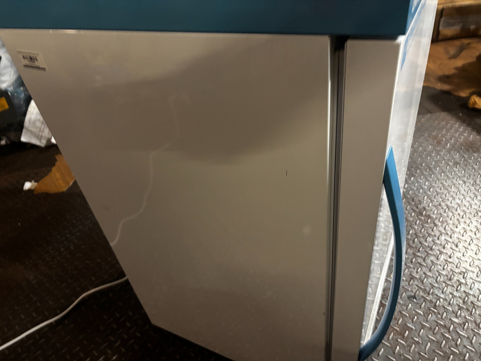 ACCUCOLD PHARMA-VAC MODEL ARS32PVBIADA REFRIGERATOR 110V 60HZ 0.75A 8W ?