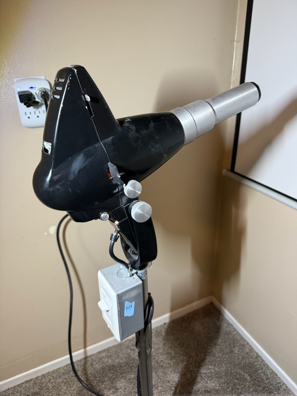 Lot of 4 Chart Projectors – Marco, American Optical, Unbranded – Tested. READ