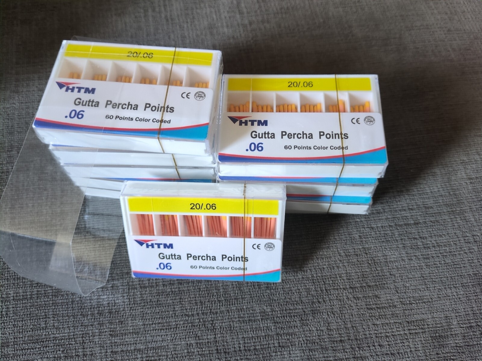60 Points HTM GUTTA PERCHA POINTS Taper 0.6, #20