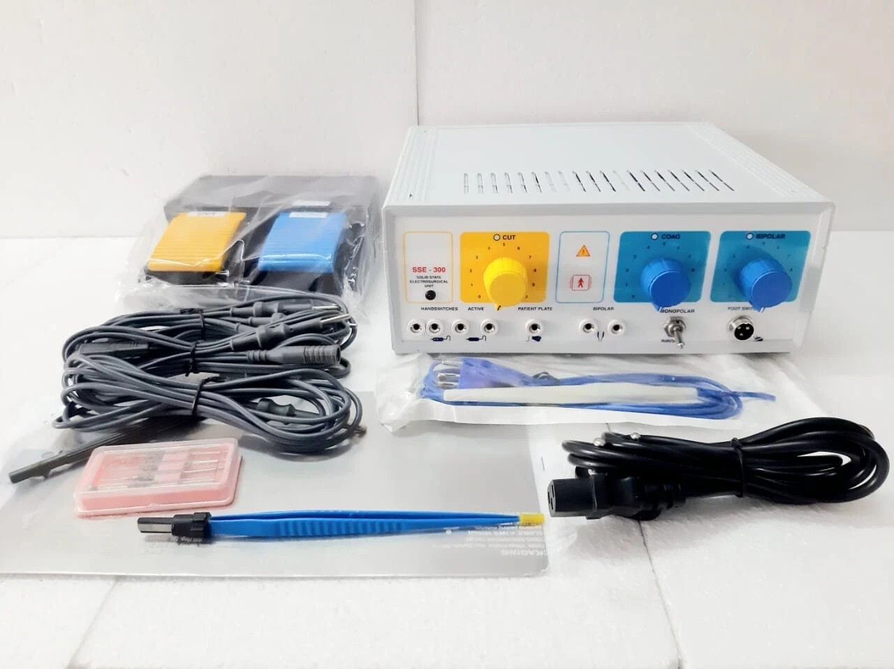 New Electrosurgica l Machine 300W Solid State Electric surge Analog 110V 220V**