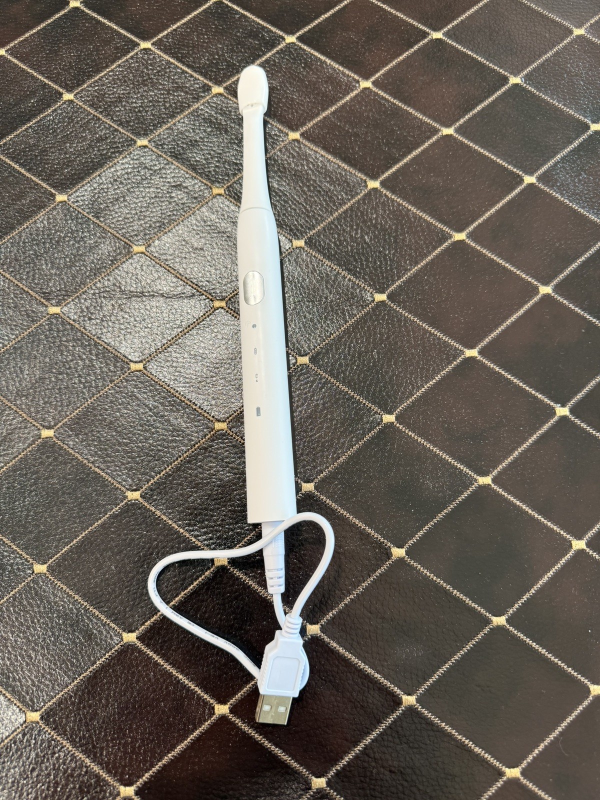 Vibrasthetic-Painless Injection Aide-Vibrates For Dental And Dermal Injections