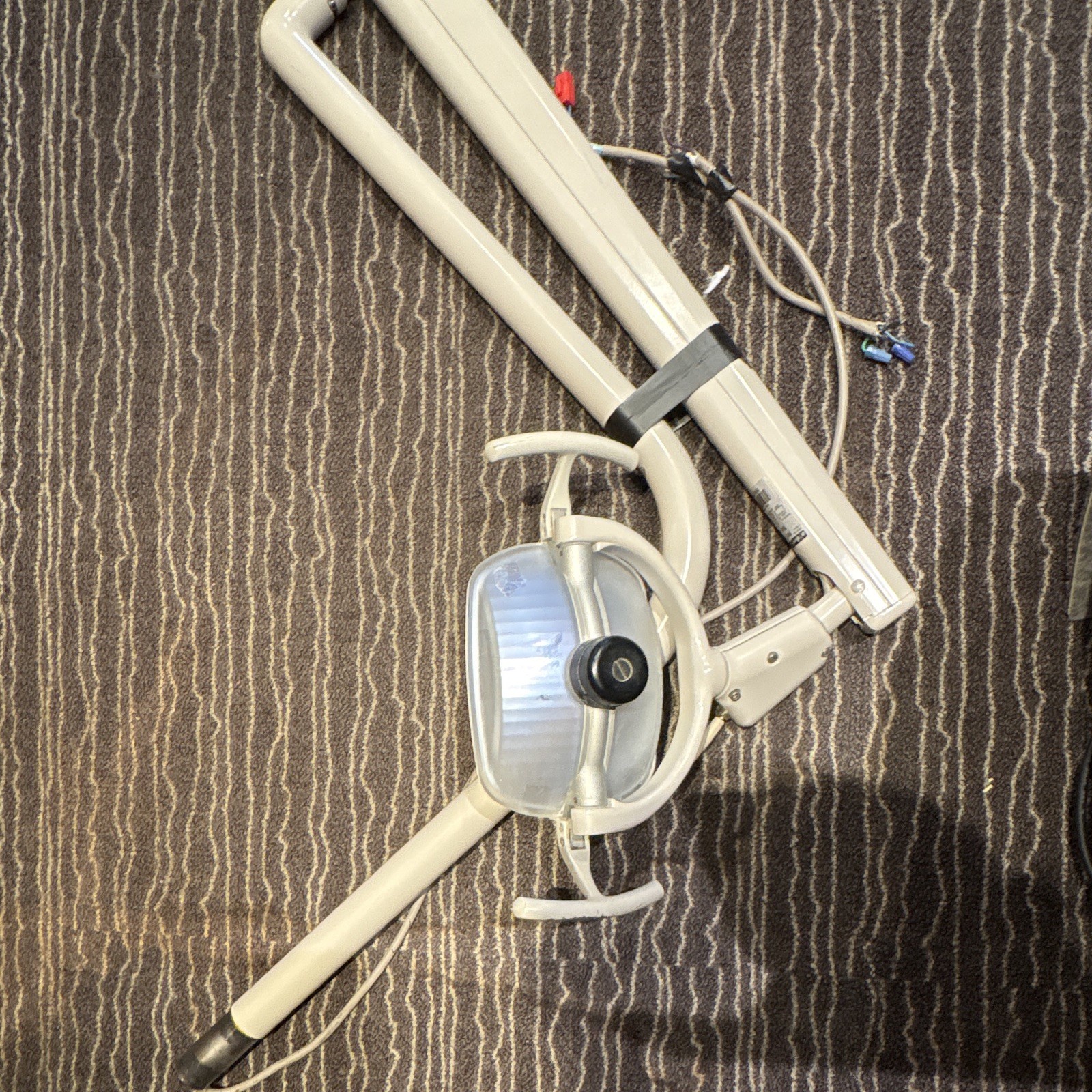 A-dec 6300 Dental Exam Light Arm Assembly w/ Light Head, Ceiling Mount
