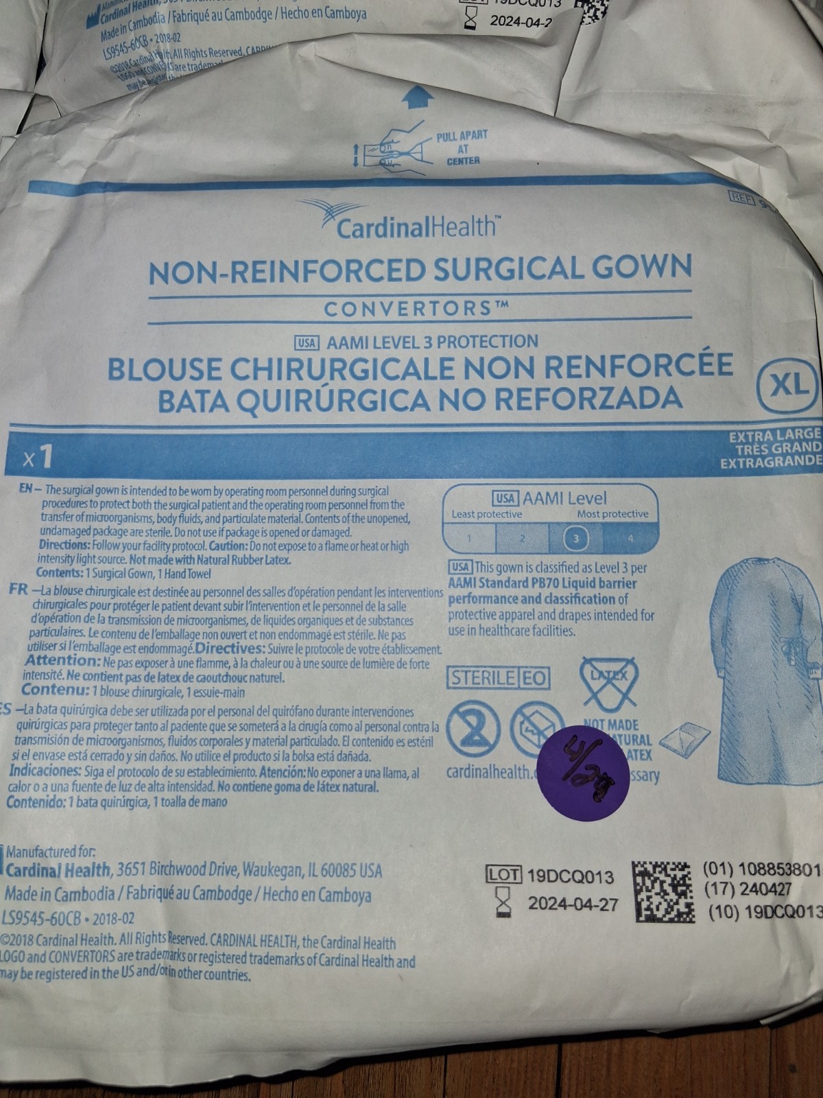 Lot of 14 Cardinal Health 9545 XL Non-Reinforced Surgical Gowns AAMI Level 3