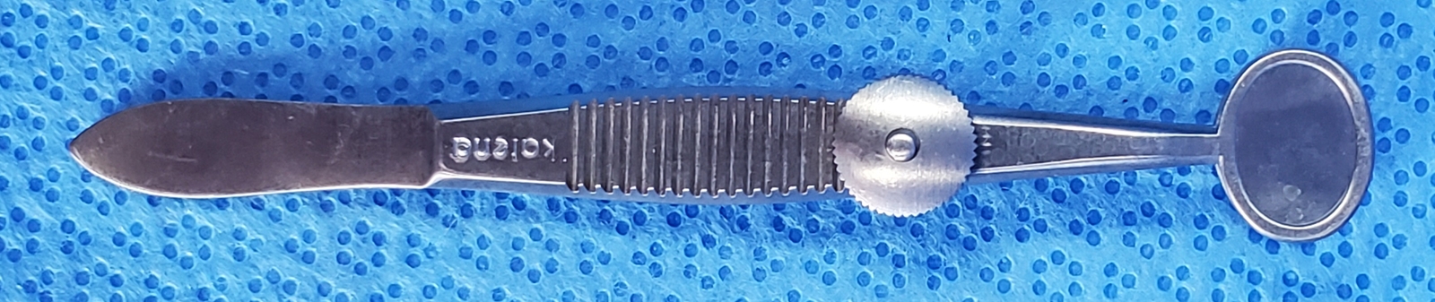 Katena K5-9550 Baird Chalazion Forceps, Oval, Small