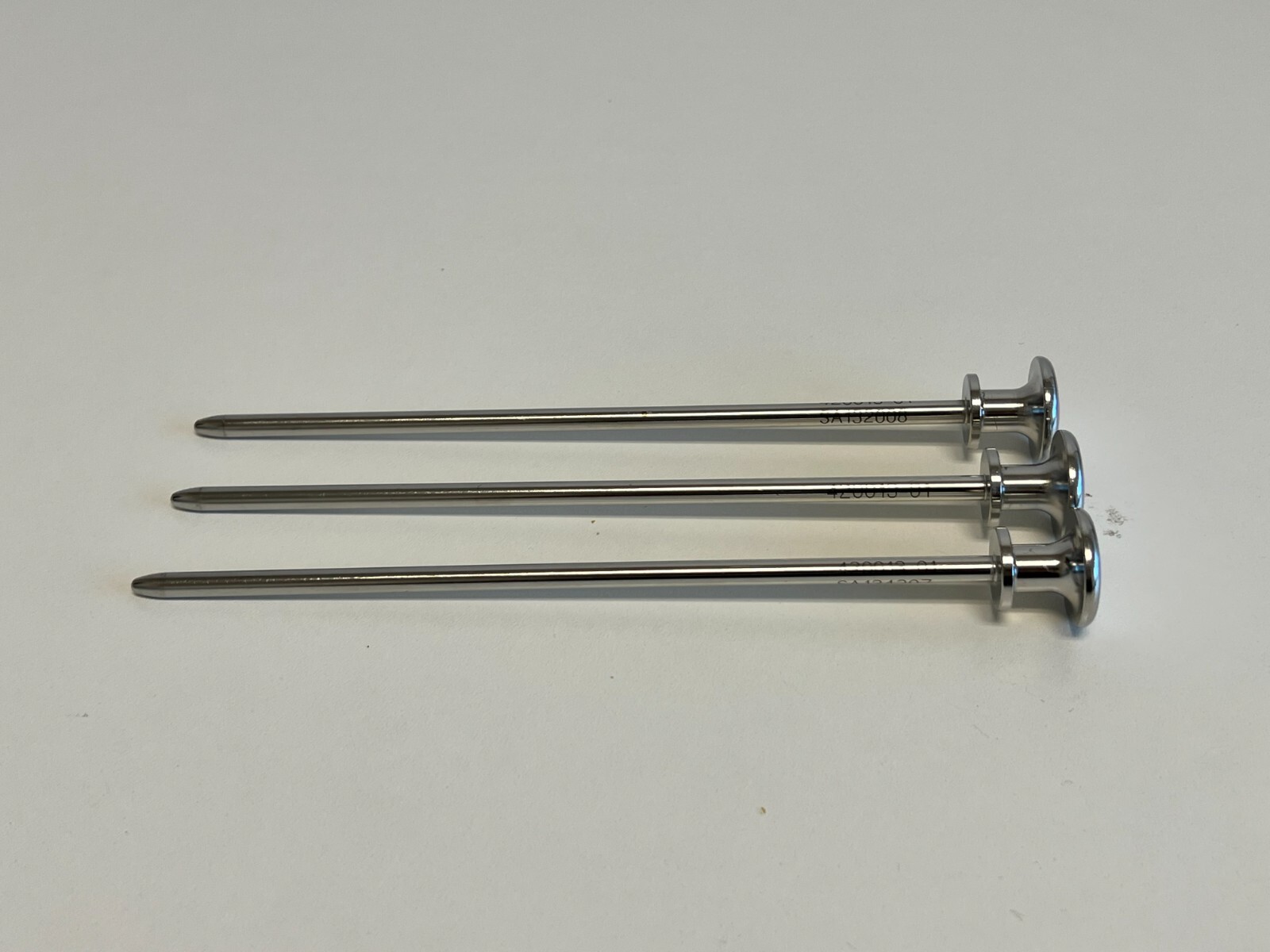 L19: Lot of 3 Da Vinci 420013-01 Surgical Instrument
