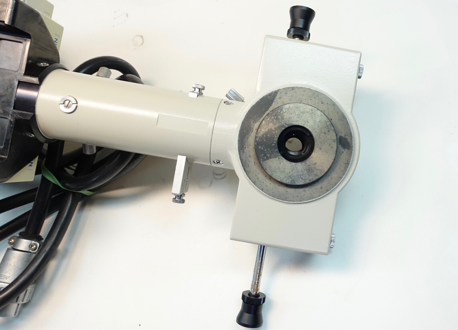 Nikon Microscope Fluorescence Vertical Iluminator with 100W Hg LampHouse