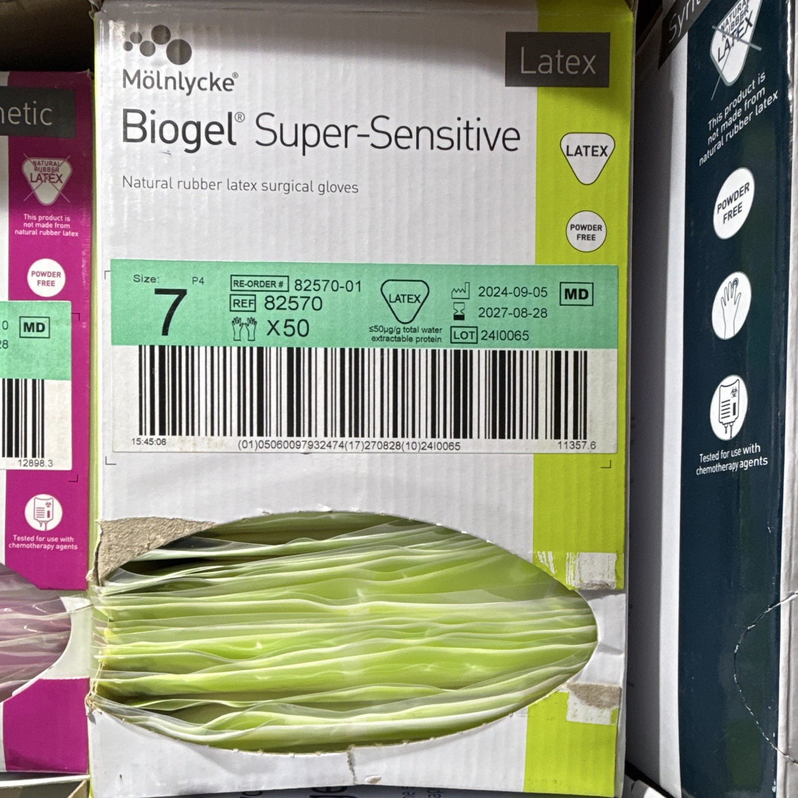 Mölnlycke Biogel Super-Sensitive Latex Surgical Gloves 7 Powder-Free 82570
