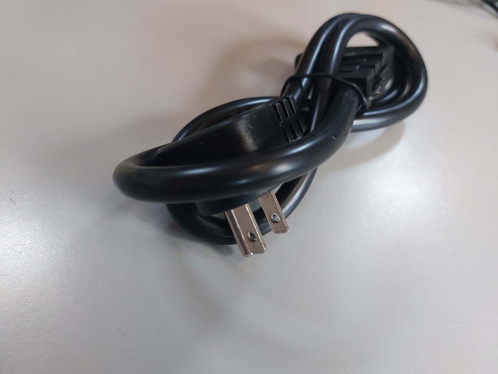 Tuttnauer MIDMARK 115V 15AMP POWER CORD 3′ ANGLED PLUGS