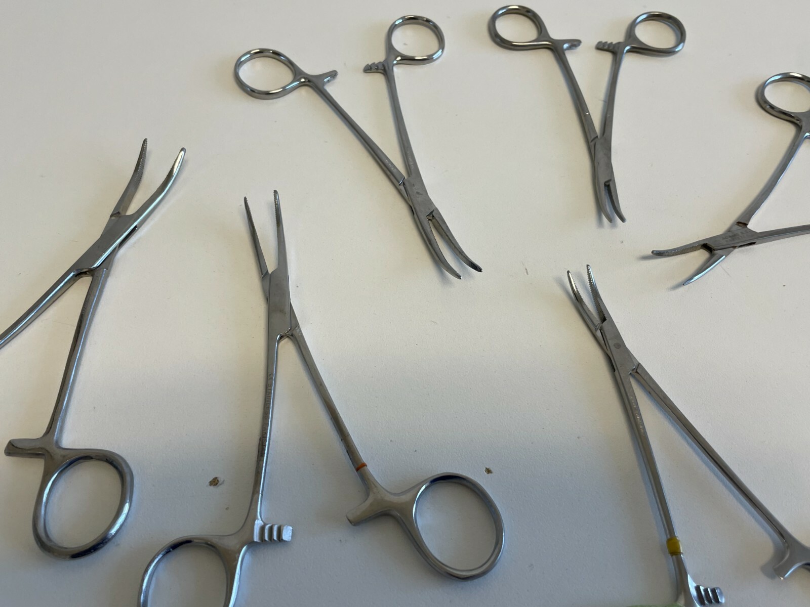 AA7: Lot of 13 Surgical Unbranded Instruments – See pics