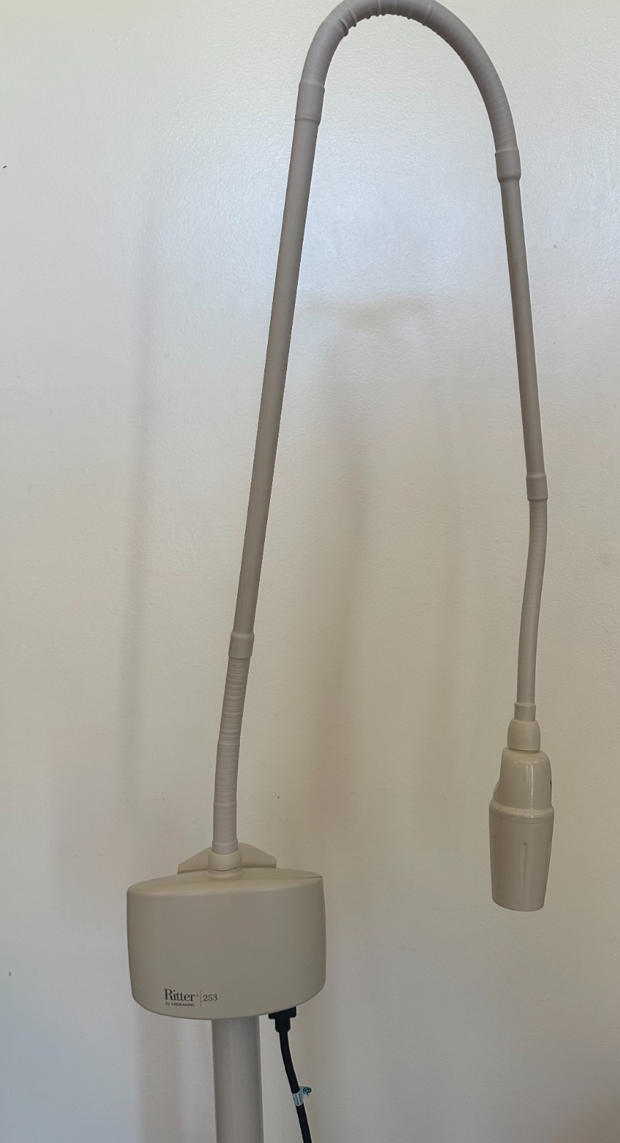MIDMARK Ritter 253 LED Exam Light with Mobile Stand