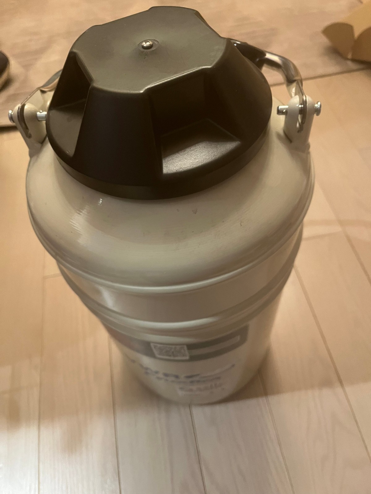 VWR CryoPro Liquid Nitrogen Dewar L-5 LN LN2 cryo storage 5 liter
