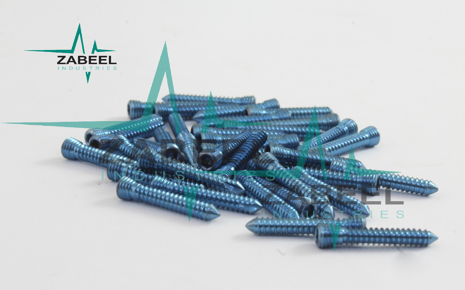 2.4mm Locking Screws Self Tapping 90 PCs Set Ortho Vet Titanium ZaBeel Industrie