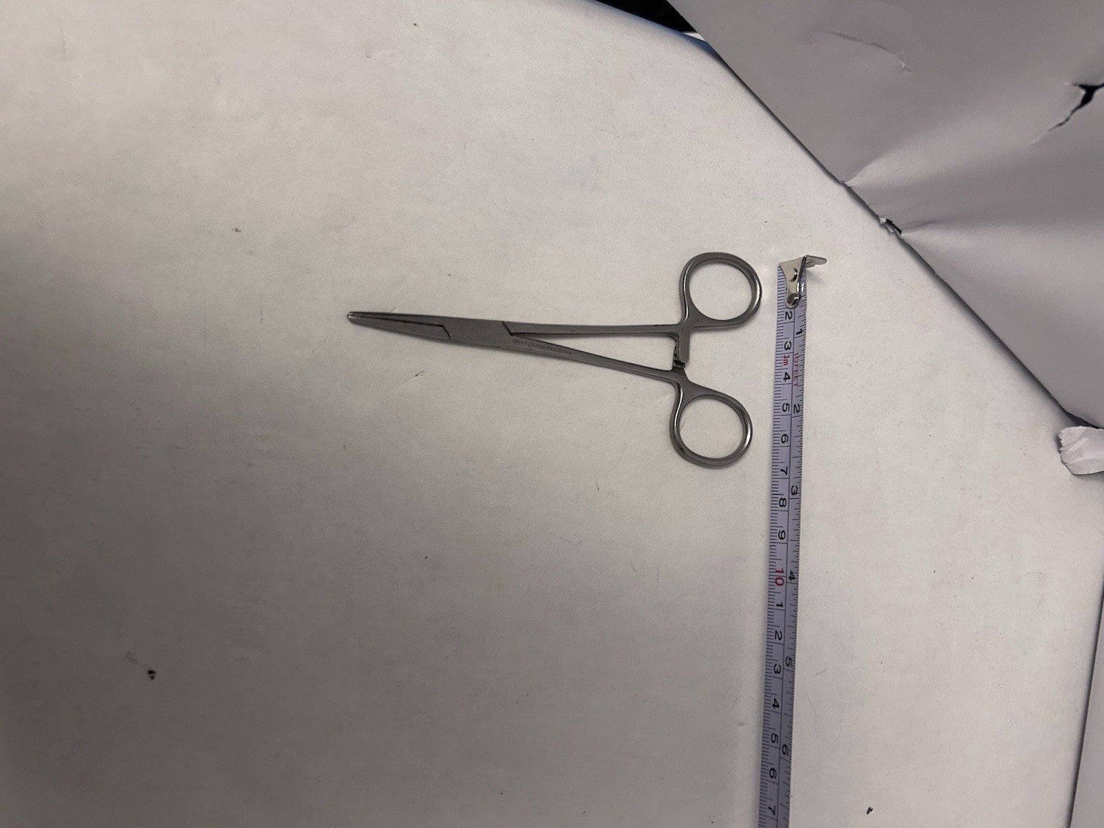 Small Stainless Steel Clamp unbranded made in Pakistan Medical use