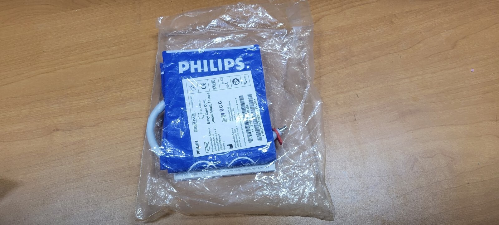 BRAND NEW PHILIPS REF M4554B, EASY CARE CUFF, 1 HOSE, SMALL ADULT