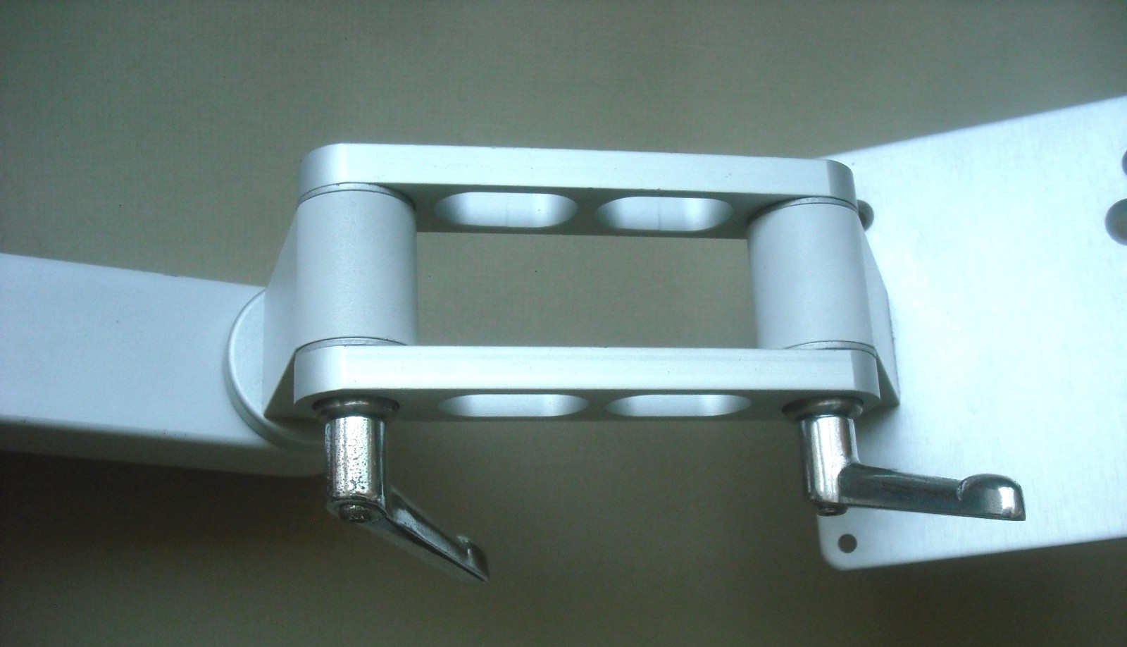 ICW Dental Medical Monitor Display Arm Folding Wall Mount 19″ Max 12″ Arm
